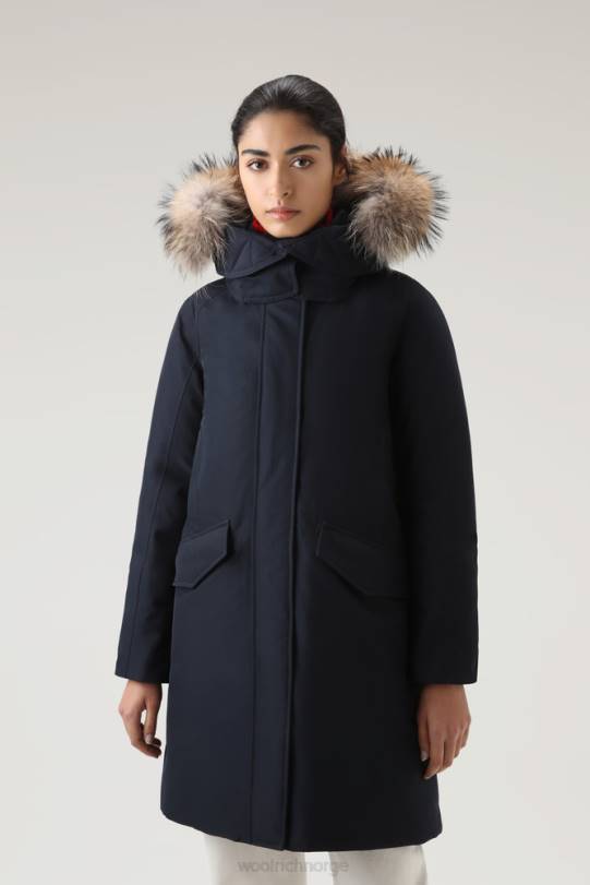 adirondack vanntett parkas i gore-tex med avtagbar hette og pelskant melton blå kvinner Woolrich klær 8PBN323