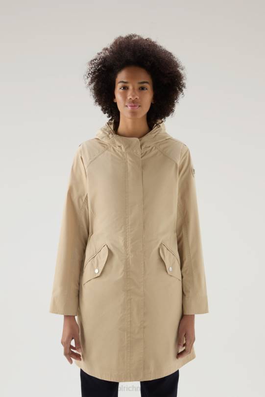 lang sommerparkas i urban touch fjær beige kvinner Woolrich klær 8PBN61