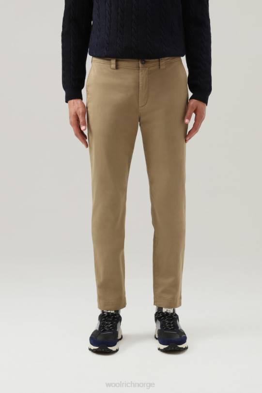 chinobukser i stretch i bomull gull khaki menn Woolrich klær 8PBN650
