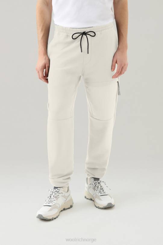 joggebukser i bomullsfleece og taslan nylon melkeaktig krem menn Woolrich klær 8PBN484
