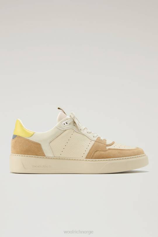 klassiske kurvsneakers i mykt skinn og semsket skinn naken gul menn Woolrich fottøy 8PBN623