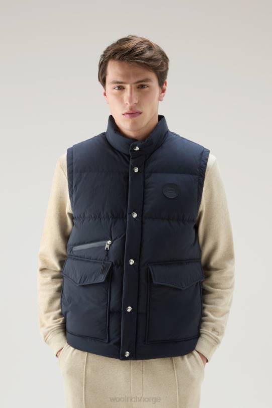 aleutisk vattert vest i resirkulert øko taslan nylon melton blå menn Woolrich klær 8PBN599